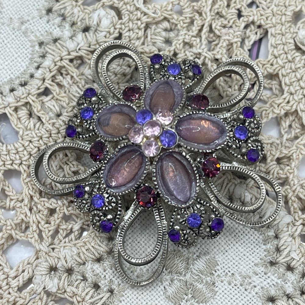 Elegant Silver and Purple Floral Brooch
